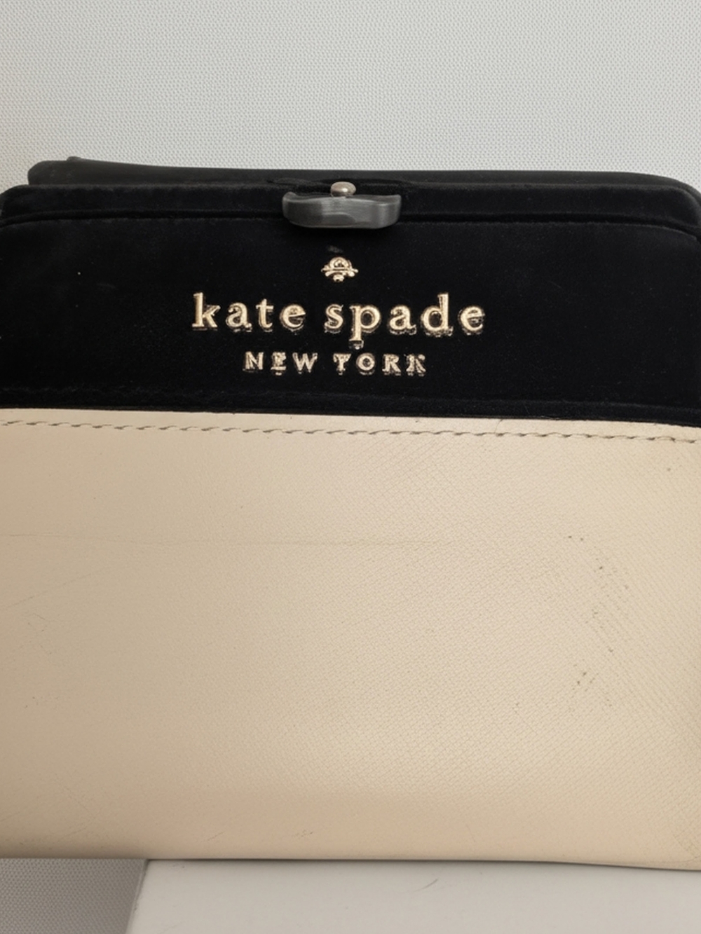 kate spade Two-Tone Black and Cream Wallet